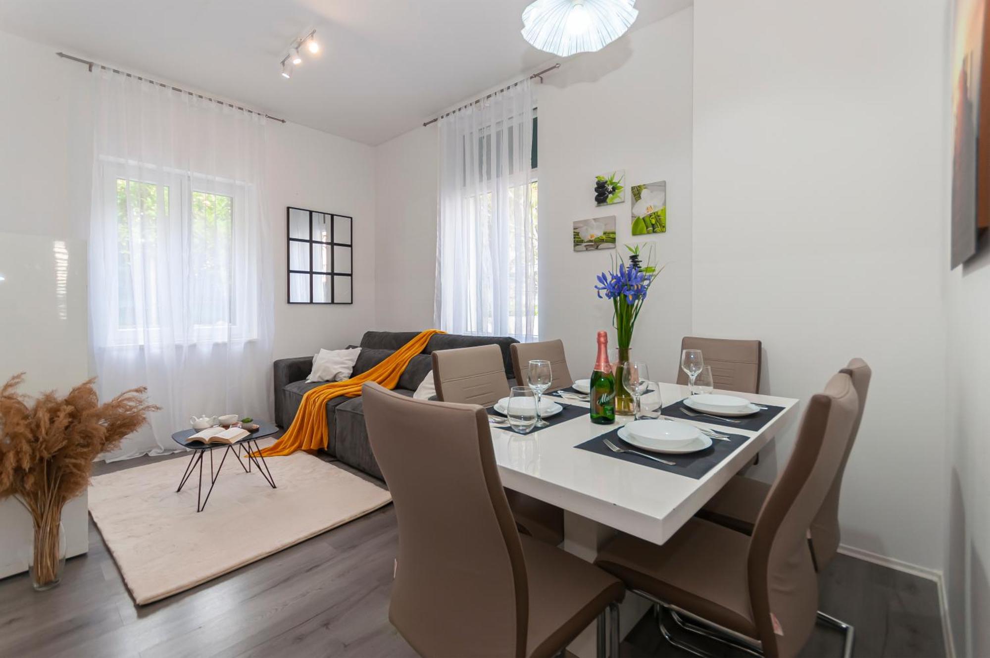 Tanja Apartment Omiš Esterno foto